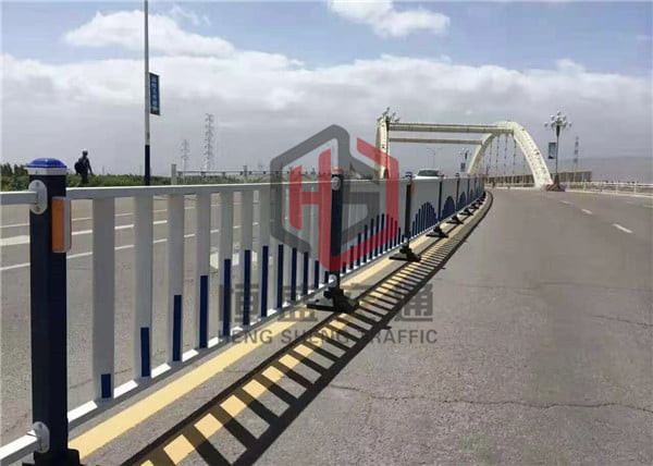 常规道路护栏