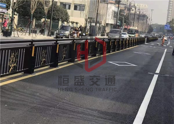 文化护栏